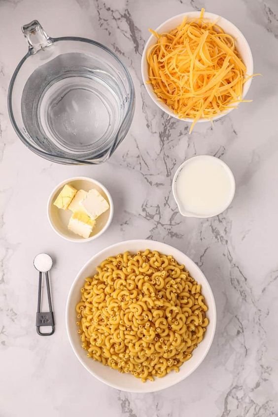 Instant Pot mac and cheese 3 ingredients