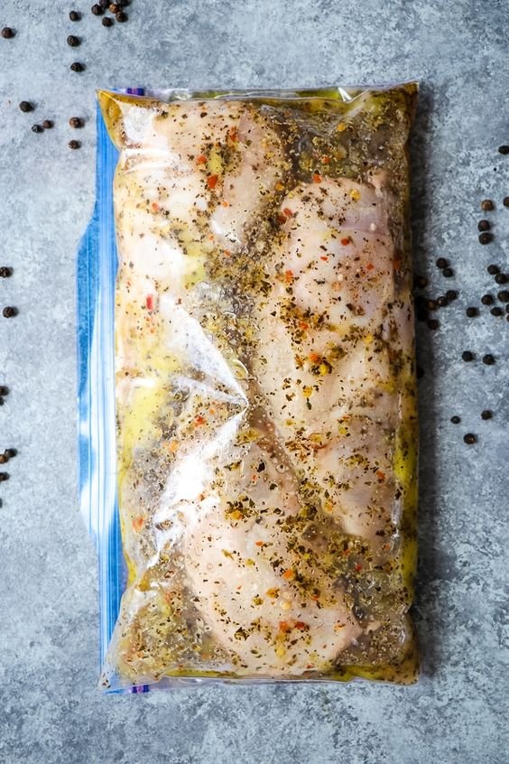 Simple italian dressing chicken marinade for grilling